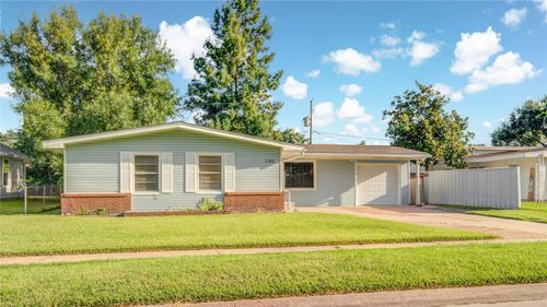 3302 Cedarcrest Dr, Pasadena, TX, 77503-2122 | Card Image