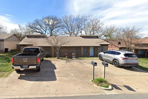 apt-b-1110 Lynn St, Weatherford, TX, 76086-5677 | Card Image