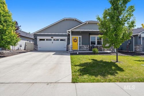 2301 W Skylar St, Nampa, ID, 83686-4959 | Card Image