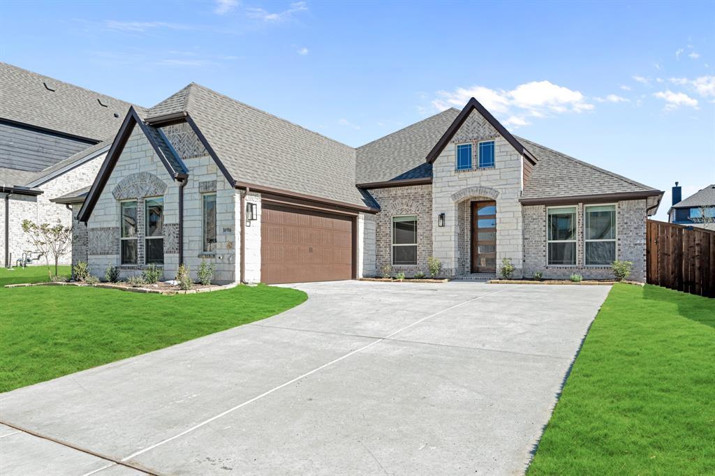 Sandgrass Dr, Justin, TX 76247