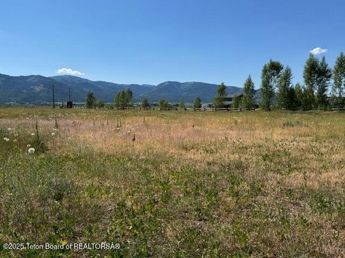 1946 Justin Ave, Victor, ID, 83455 | Card Image