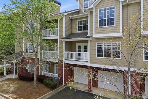 2111 Woodland, Alpharetta, GA, 30009 | Card Image