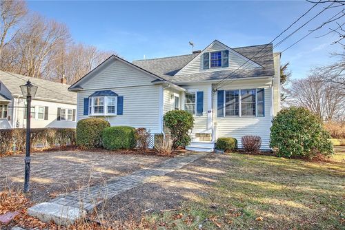 21 Townsend Street, Barrington, RI, 02806 | Card Image