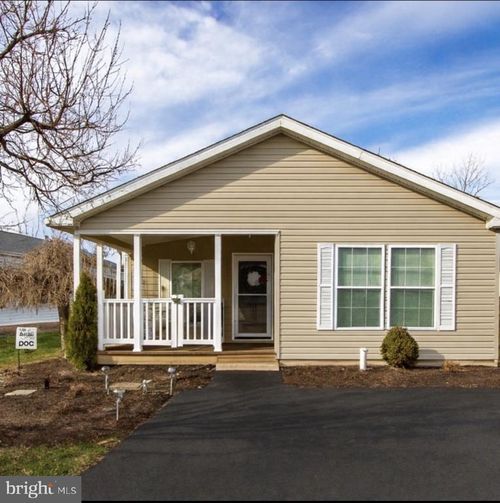 303 Carver Ln, Limerick, PA, 19468-1449 | Card Image