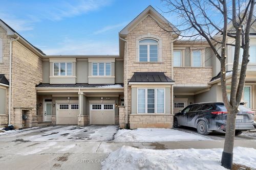 152 Beaveridge Ave, Oakville, ON, L6H0M6 | Card Image