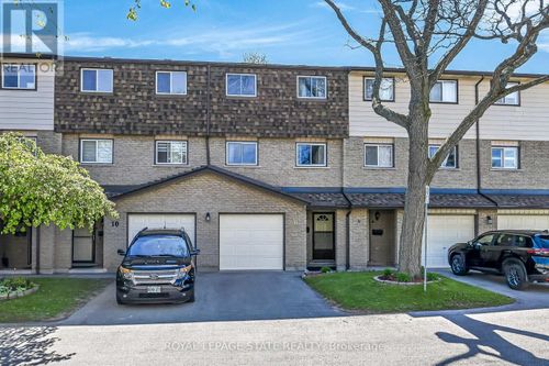 9-1455 Garth Street, Hamilton (Sheldon), ON, L9B1T4 | Card Image