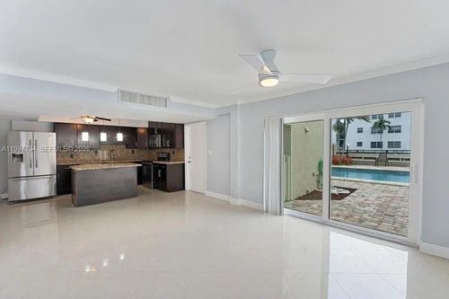 102-1400 Ne 54th St, Fort Lauderdale, FL, 33334-4901 | Card Image