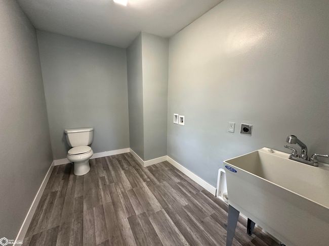 101 3 Rd St S, House other with 4 bedrooms, 3 bathrooms and null parking in Humboldt IA | Image 11