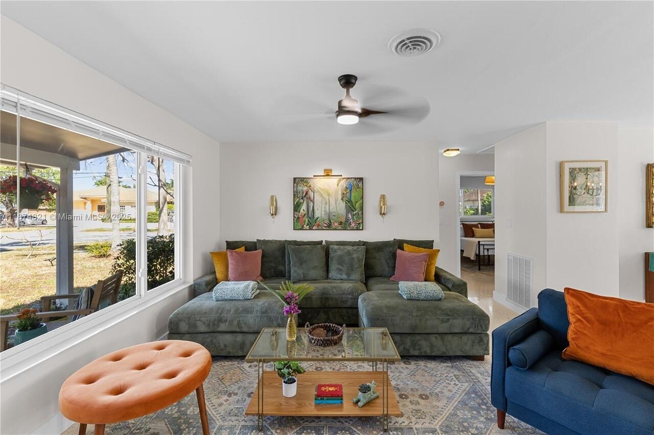 Residential Lease in Deerfield Beach 3