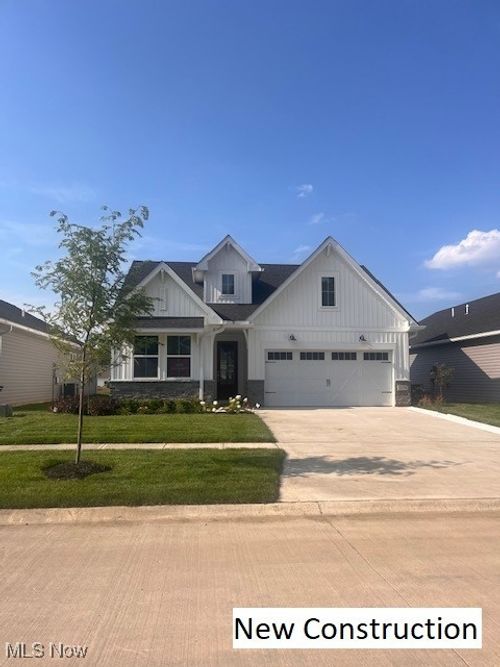 2176 Myla Way, Amherst, OH, 44001 | Card Image