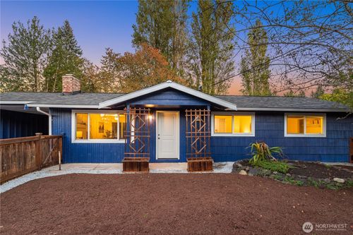 22101 38th Ave W, Mountlake Terrace, WA, 98043-4234 | Card Image