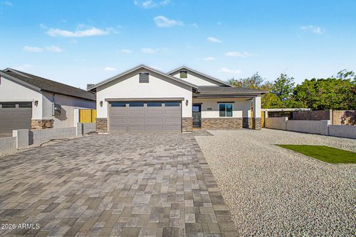 2037 N 22nd St, Phoenix, AZ, 85006-2017 | Card Image