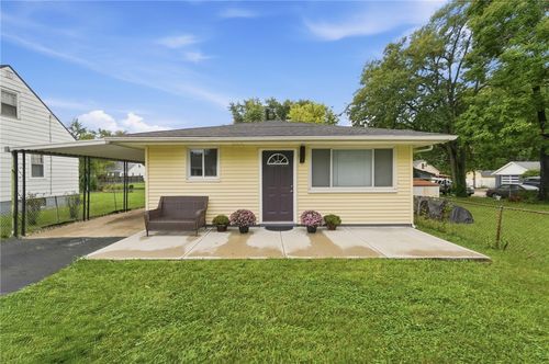 2204 Gipsy Dr, Dayton, OH, 45414-3342 | Card Image
