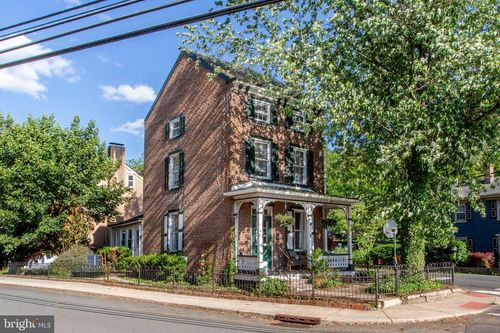 1 Quarry St, LAMBERTVILLE, NJ, 08530-1117 | Card Image