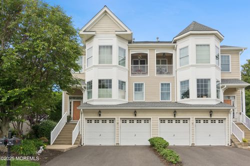 43 S Shore Dr, South Amboy, NJ, 08879-3433 | Card Image