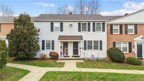 261 Sylvan Knoll Road, Stamford, CT, 06902 | Card Image