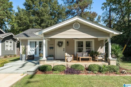2929 Parkridge Dr, Homewood, AL, 35209-2416 | Card Image
