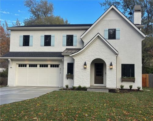 6015 Fontana St, Fairway, KS, 66205-3124 | Card Image