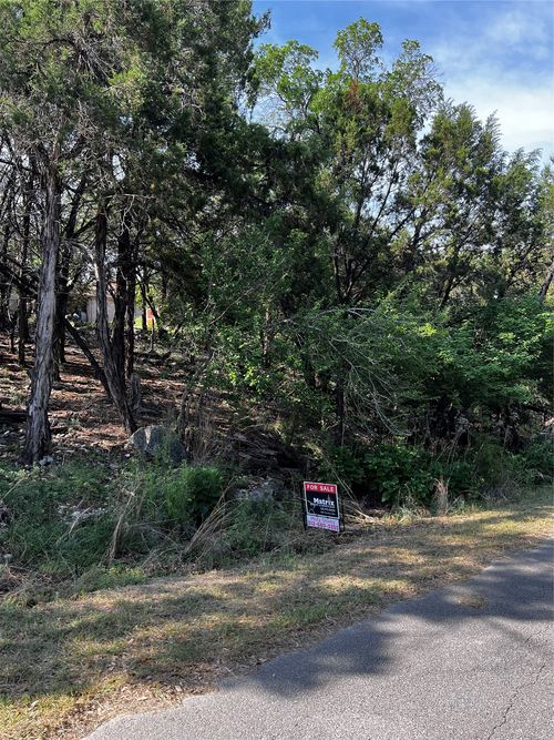 20203 Collier Ln, Lago Vista, TX, 78645 | Card Image