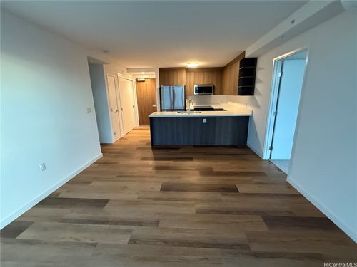 2902-1515 Liona St, Honolulu, HI, 96814-2442 | Card Image