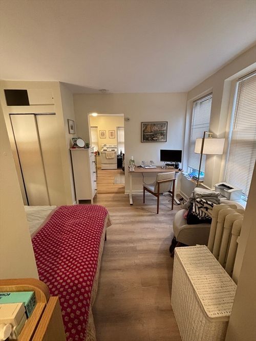 7-68 Myrtle, Boston, MA, 02114 | Card Image