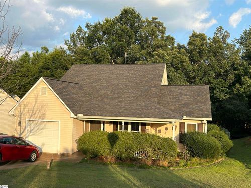 46 Ridge Road, Greenville, SC, 29617 | Card Image
