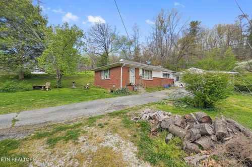 1447 Webster Rd, Harriman, TN, 37748 | Card Image