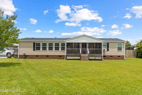 111 Hidden Creek Dr, Swansboro, NC, 28584-8708 | Card Image