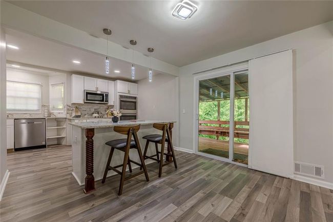 3349 Old Atlanta Rd, House other with 3 bedrooms, 2 bathrooms and 2 parking in Suwanee GA | Image 14