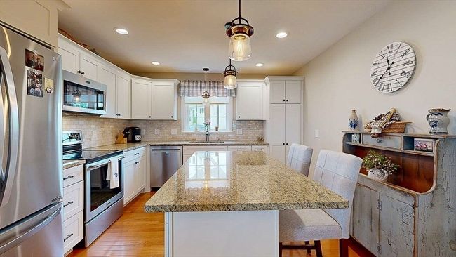63 - 67 Cobblestone Ln, Condo with 2 bedrooms, 2 bathrooms and 1 parking in Worcester MA | Image 10