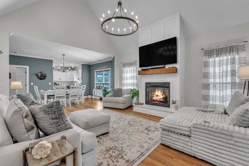 1570 John Galt Dr, Lebanon, TN, 37087-2474 | Card Image