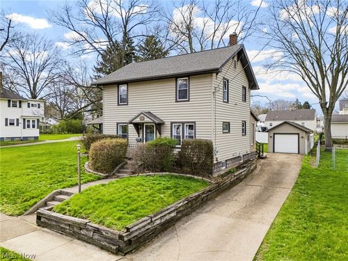 710 Milburn Road Ne, Massillon, OH, 44646 | Card Image