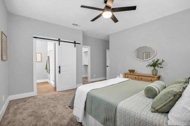 APT-315 - 540 River Run, Condo with 3 bedrooms, 2 bathrooms and null parking in New Braunfels TX | Image 10