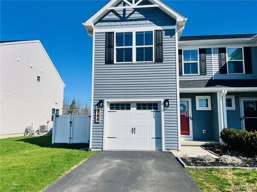 144 South Dr, West Seneca, NY, 14218-3687 | Card Image