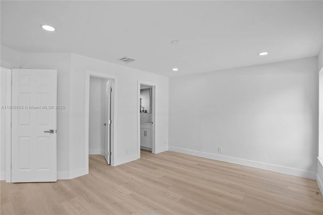 9354 - 9354 Arborwood Cir, House other with 2 bedrooms, 2 bathrooms and null parking in Davie FL | Image 9