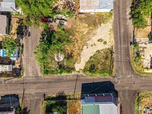 123-1907 Santa Rosa St, Ozona, TX, 76943-1681 | Card Image