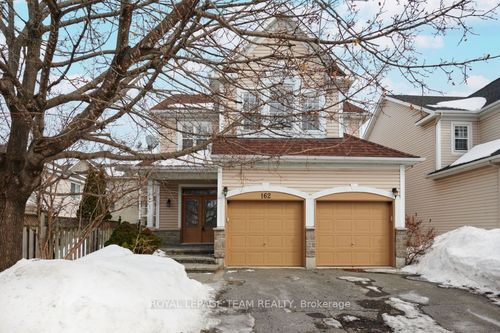 162 Redcliff Ave, Nepean, ON, K2J5J7 | Card Image