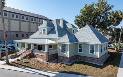 934 Ne Lake Desoto Cir, Lake City, FL, 32055-4025 | Card Image