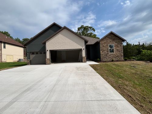 60 Royale Estates Rd, Kimberling City, MO, 65686 | Card Image