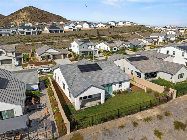 28706 Wildflower Ter, House other with 3 bedrooms, 3 bathrooms and 3 parking in Castaic CA | Image 42