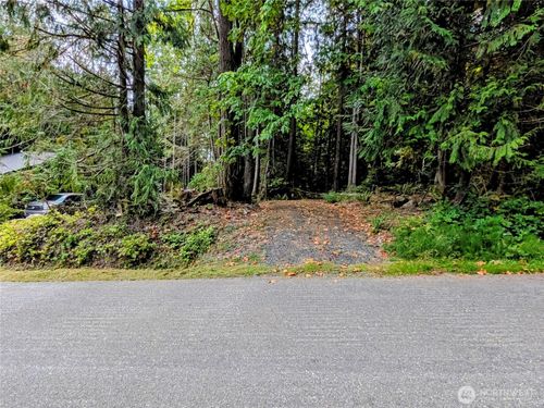 124 Goliah Ln, Port Ludlow, WA, 98365-9641 | Card Image