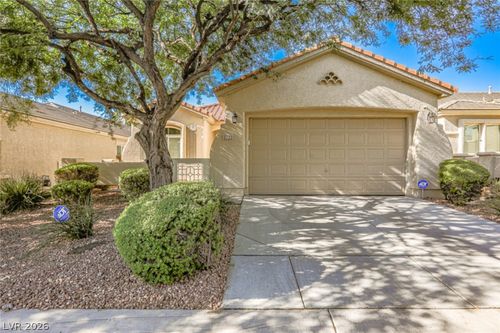 3723 Fading Sun St, Las Vegas, NV, 89135-7839 | Card Image