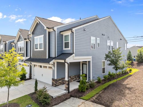 28-1315 Canary Pepper Drive, Durham, NC, 27713 | Card Image