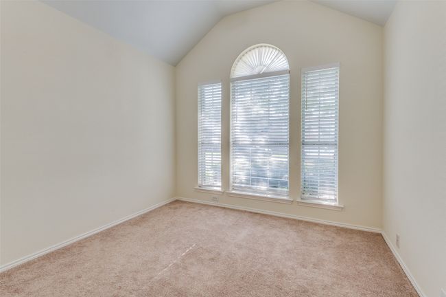 6717 Candlecreek Ln, House other with 4 bedrooms, 2 bathrooms and null parking in Plano TX | Image 23
