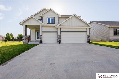 6107 S 197th St, Omaha, NE, 68135-3883 | Card Image