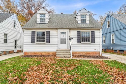 25771 Zeman Ave, Euclid, OH, 44132-1818 | Card Image