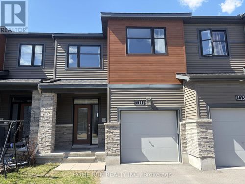 111 Teelin Cir, Ottawa, ON, K2C | Card Image
