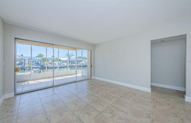 APT-11 - 2186 Edythe Dr, Condo with 2 bedrooms, 1 bathrooms and null parking in DUNEDIN FL | Image 18