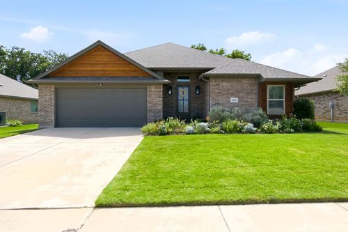 400 Brinkley Dr, Saginaw, TX, 76179-2637 | Card Image
