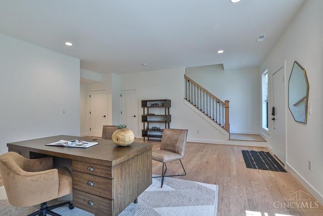 2912 Robertson Ave, House other with 3 bedrooms, 4 bathrooms and null parking in Cincinnati OH | Image 5